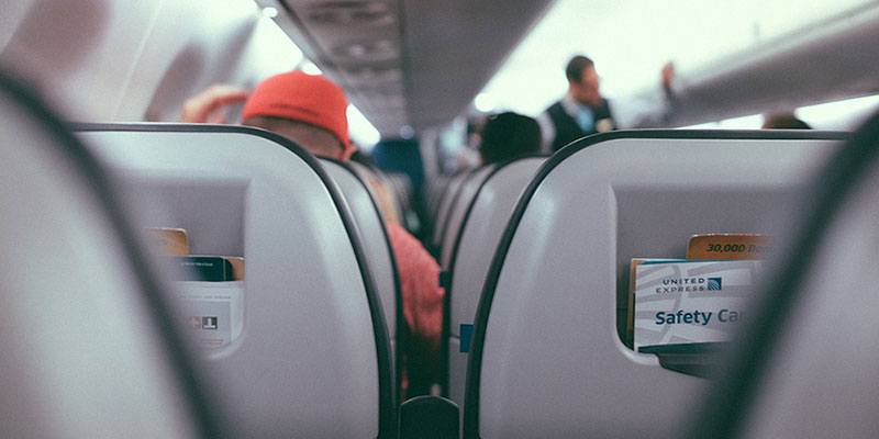 Travel Etiquettes - Airplane Seats Recline